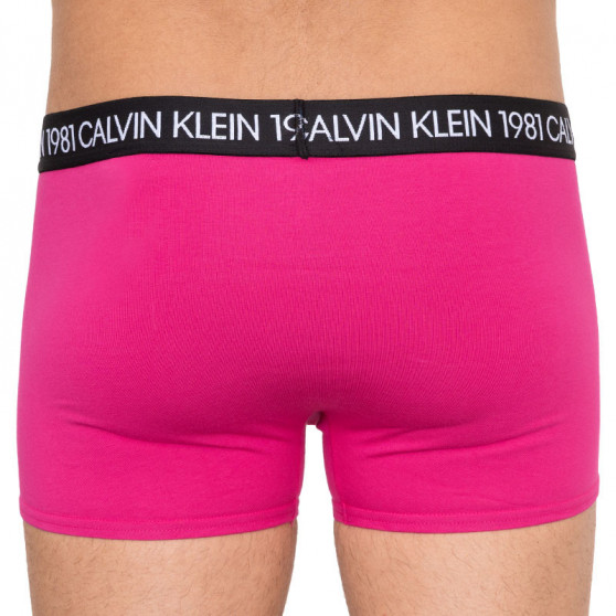 Boxeri pentru bărbați Calvin Klein roz (NB2050A-8ZK)