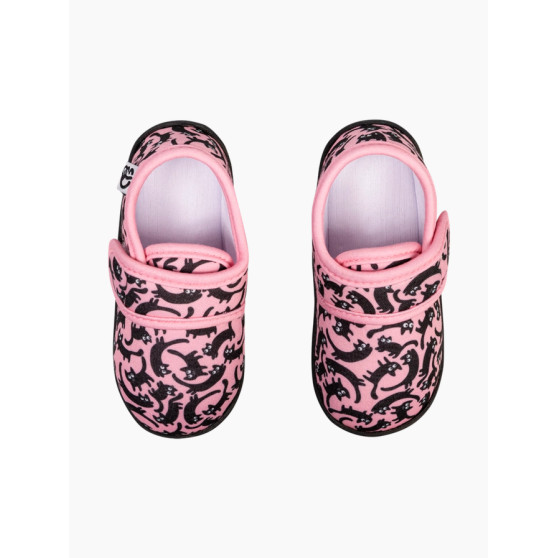 Papuci veseli cu velcro pentru copii Dedoles Pisici roz (D-K-F-BS-C-T-079)