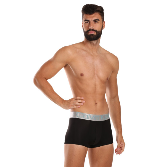 3PACK boxeri bărbați Calvin Klein negri (NB3074A-QTE)